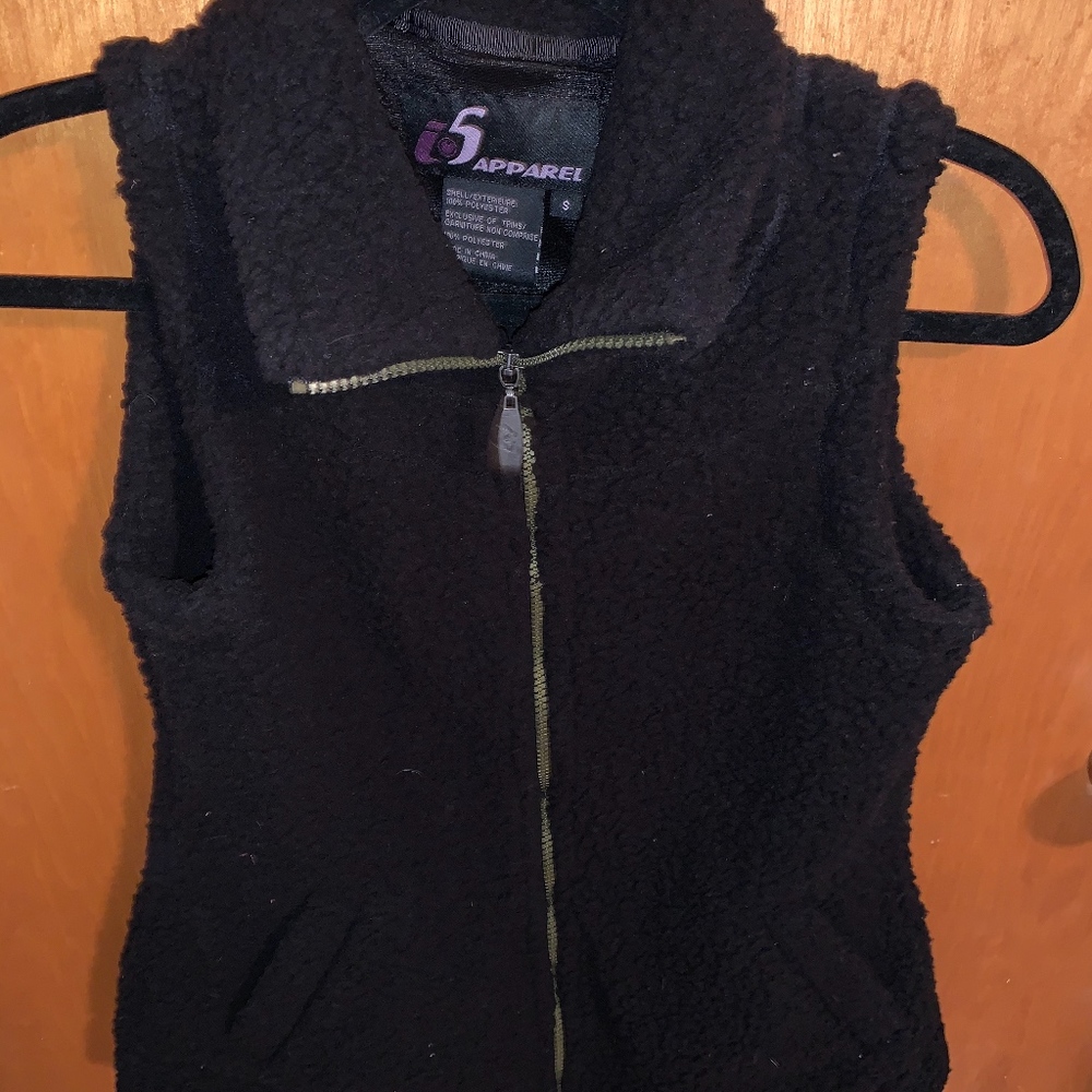 vest